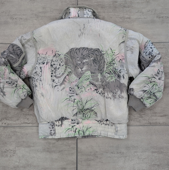 Vintage Women's Grey Tiger All over Print Winter Coat Size Large Y2K - Picture 9 of 14
